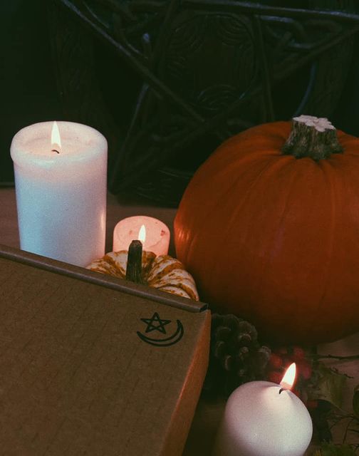 How to make Samhain Pumpkin candles