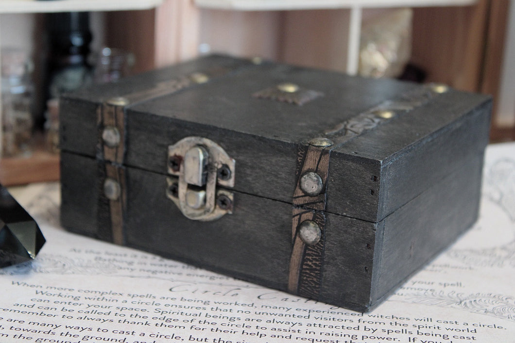 Spell Casting Chest