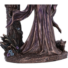 Load image into Gallery viewer, Aradia The Wiccan Queen of Witches 25cm